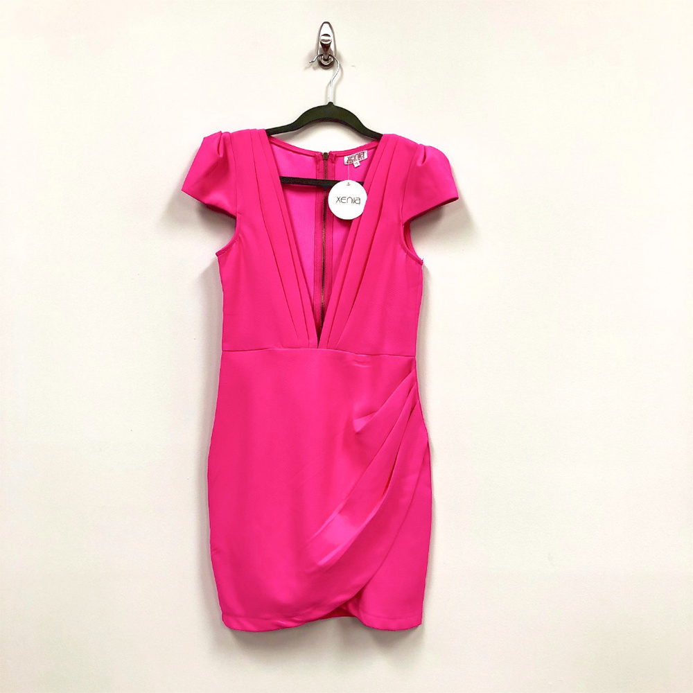 NWT Xenia Deep V Hot Pink Dress